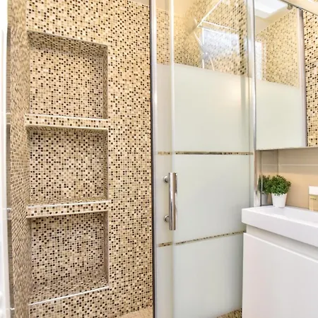 Cmg Louvre Rivoli - Chatelet *